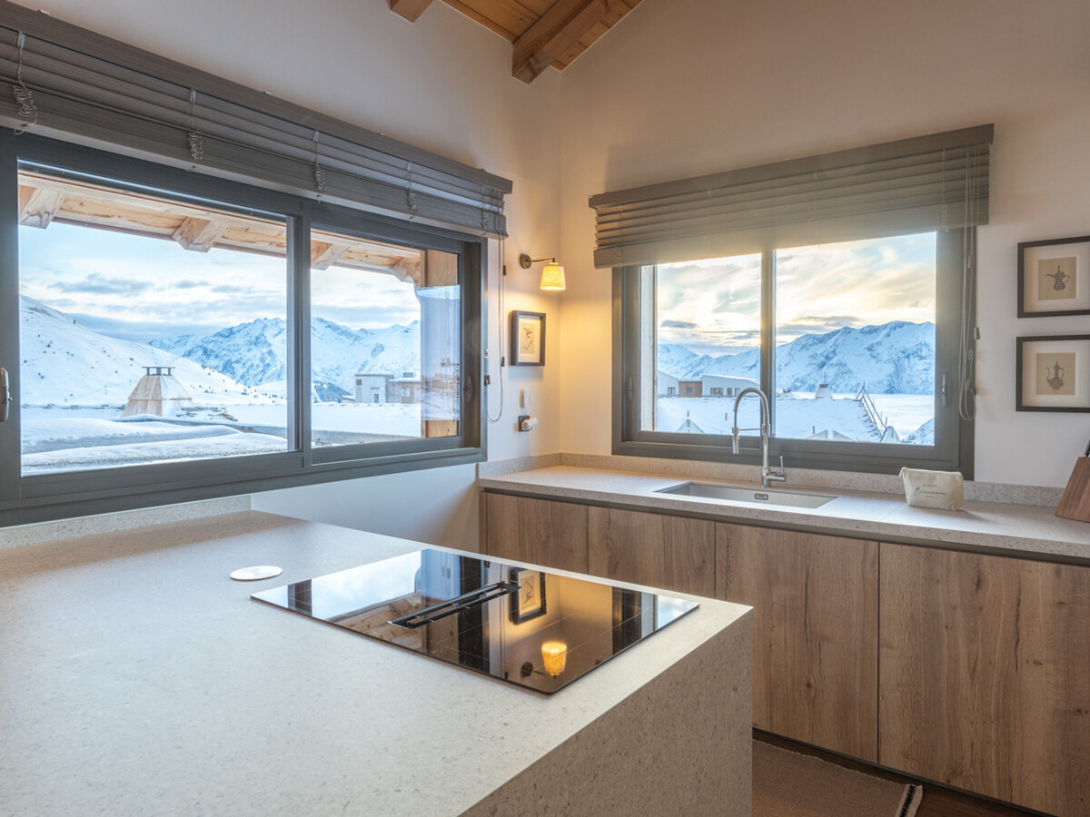 Chalet Torino Alpe d'Huez : ski-in ski-out, sauna, cinéma - Photo 5