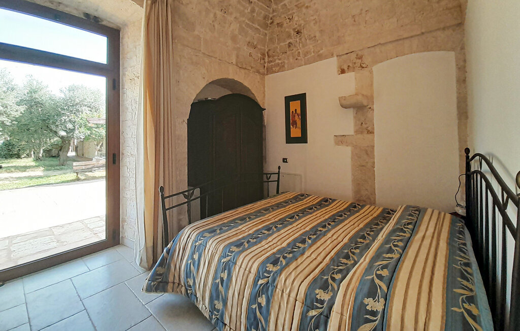 Maison en pierre avec piscine partagée à Turi - Photo 12