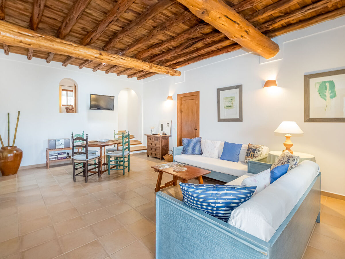 Can Verdal, maison rénovée avec piscine privée à Sant Miquel - Photo 4