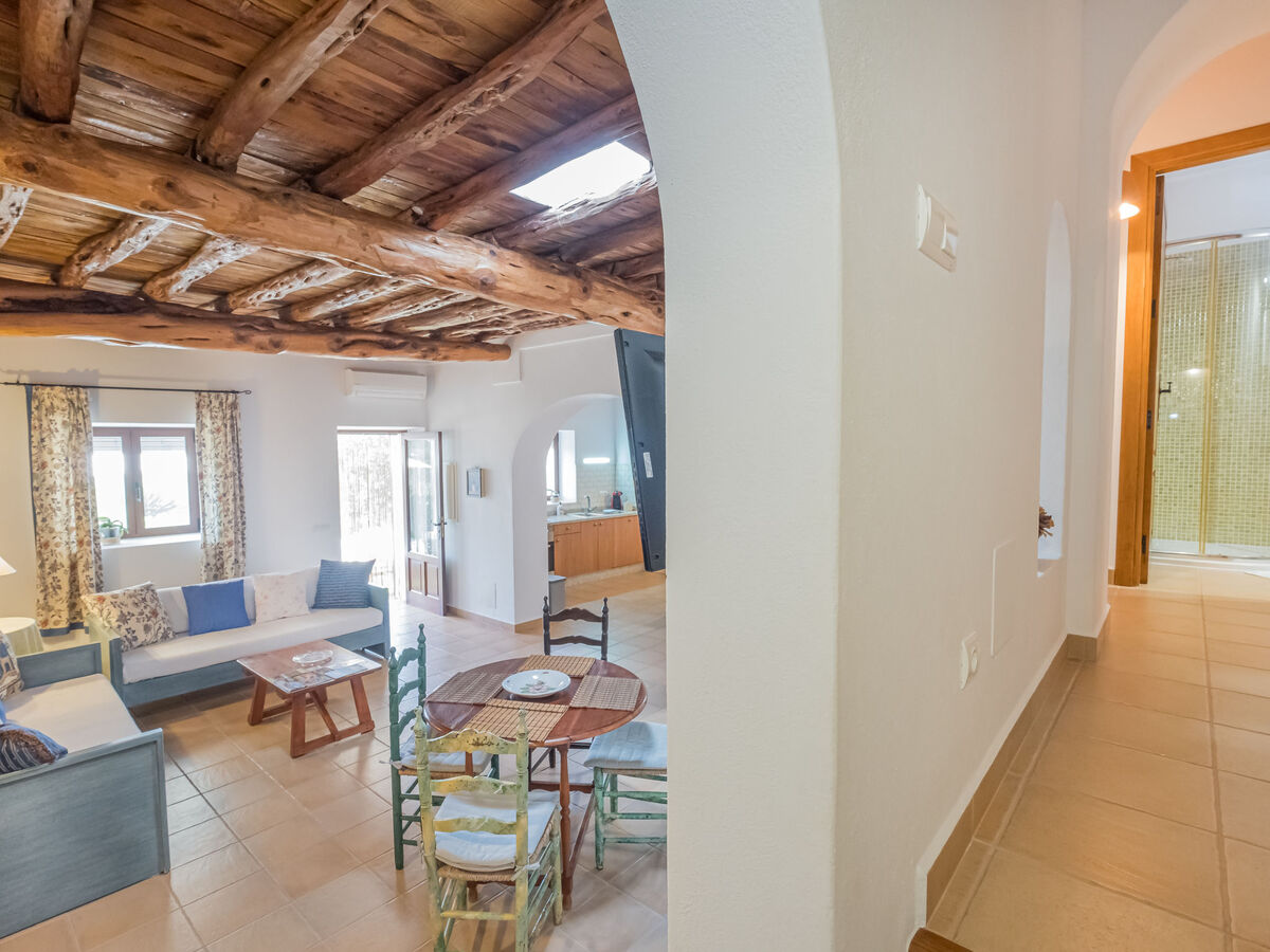 Can Verdal, maison rénovée avec piscine privée à Sant Miquel - Photo 14