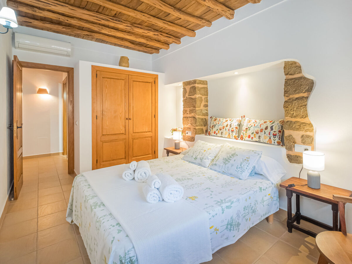 Can Verdal, maison rénovée avec piscine privée à Sant Miquel - Photo 16
