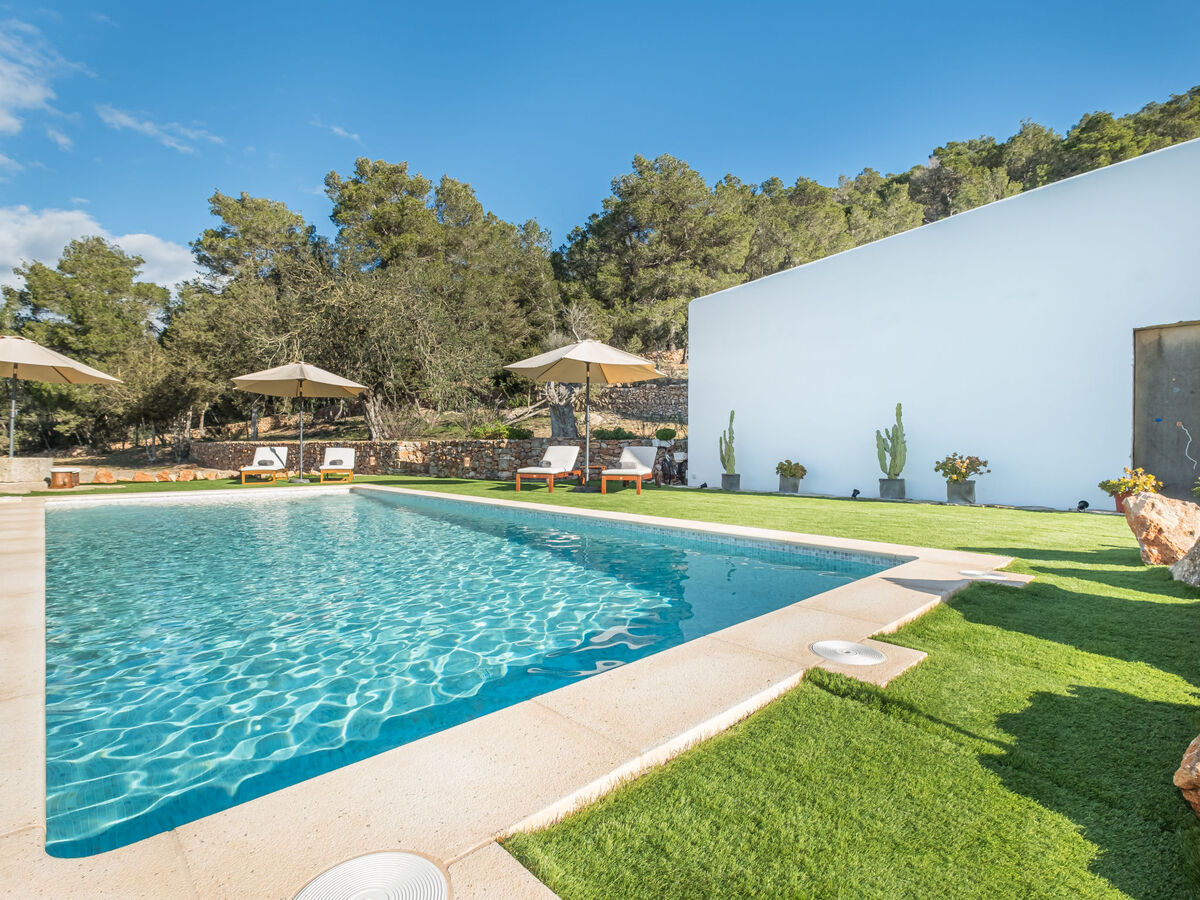Can Verdal, maison rénovée avec piscine privée à Sant Miquel - Photo 24