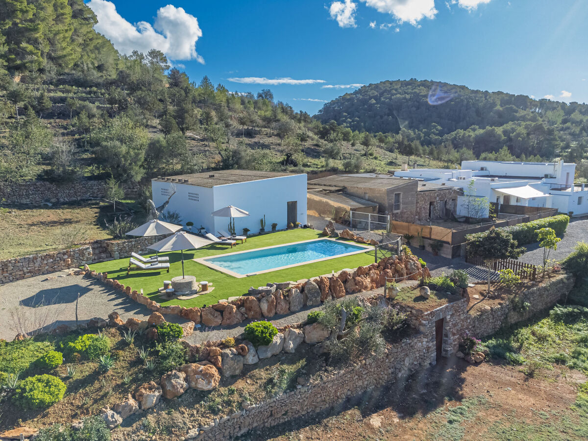Can Verdal, maison rénovée avec piscine privée à Sant Miquel - Photo 29