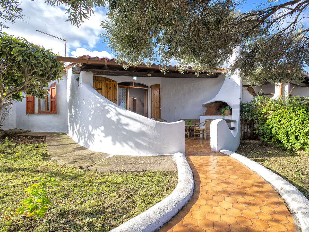 Maison Doria à Valledoria, 680 m de la plage - Photo 2