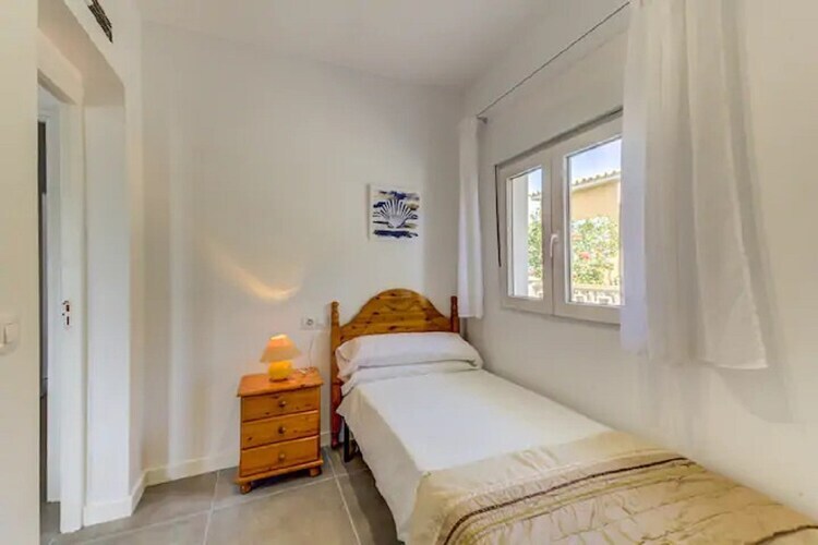 Villa Casa Blanca : 4 chambres, piscine à 500 m de la plage - Photo 12
