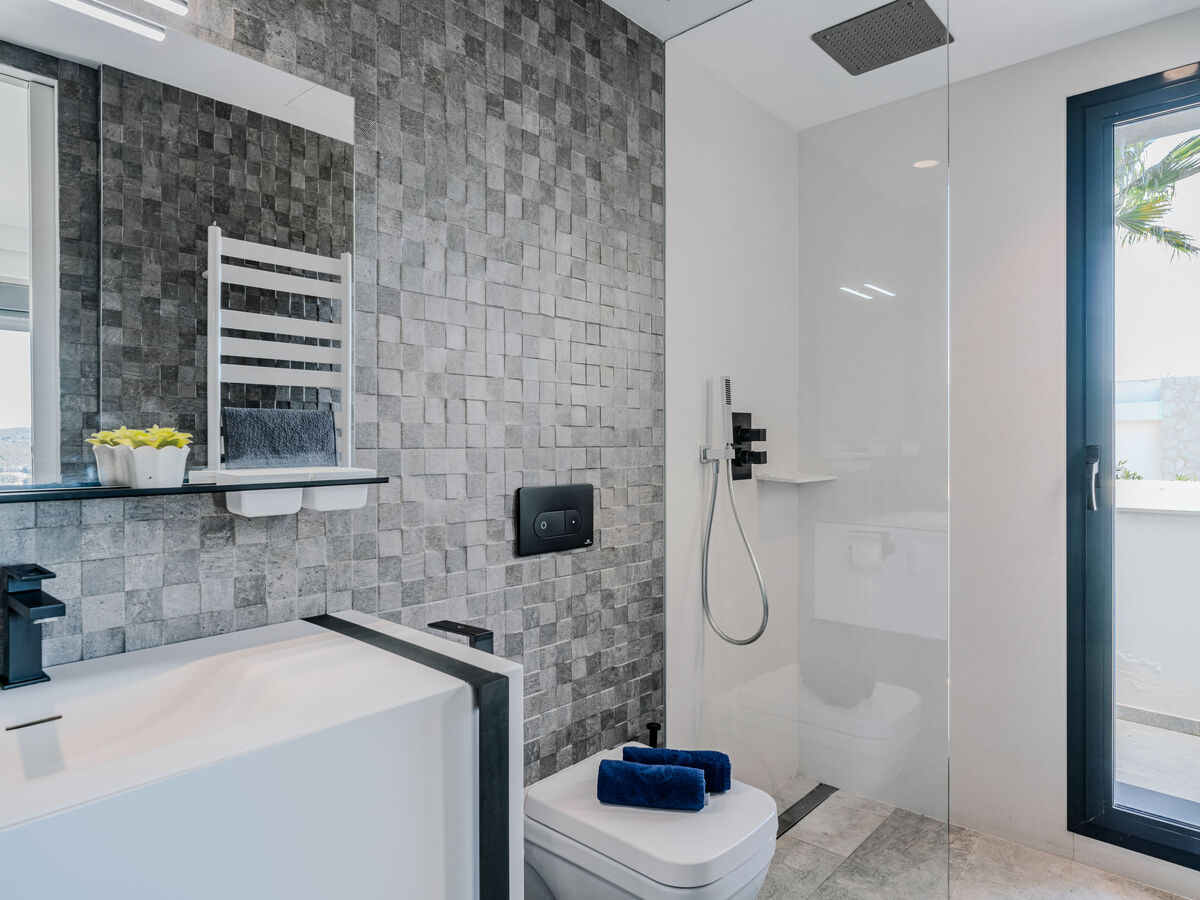 Villa Leda – 250 m² avec piscine chauffée et vue mer à Jávea - Photo 27