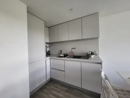 Maison rénovée près de la mer avec 2 piscines, parking et animaux acceptés - Photo 9