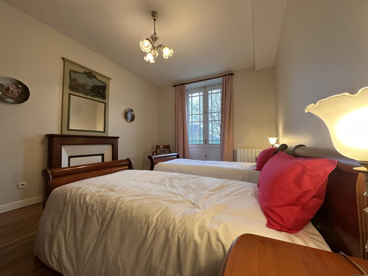 Gîte 8 pers. avec jardin clos 2000 m² à Lurcy-Lévis - Photo 11