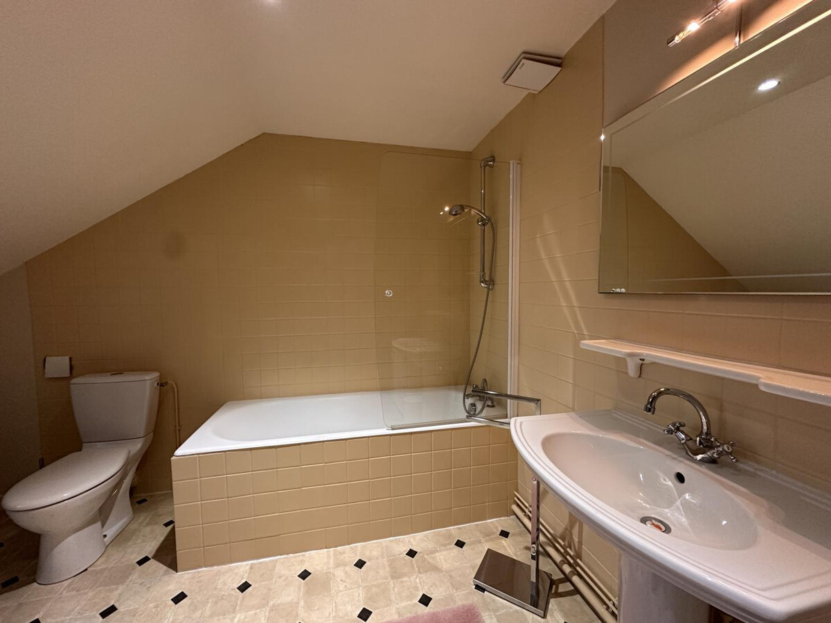 Gîte 8 pers. avec jardin clos 2000 m² à Lurcy-Lévis - Photo 21