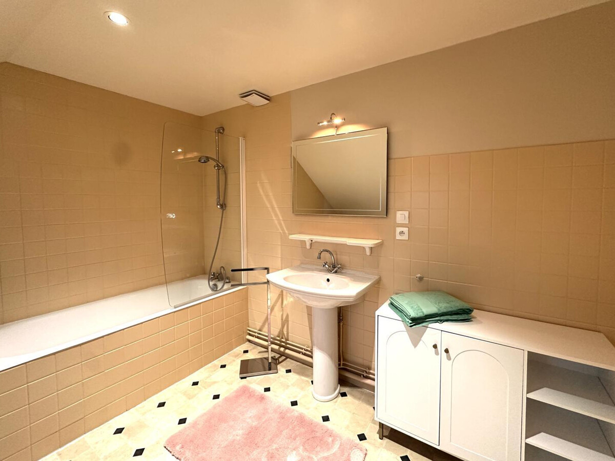Gîte 8 pers. avec jardin clos 2000 m² à Lurcy-Lévis - Photo 22