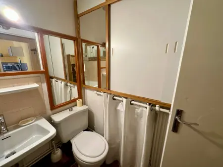 T2 34m² Les Angles – 4 pers, parking, local à skis : photo 11