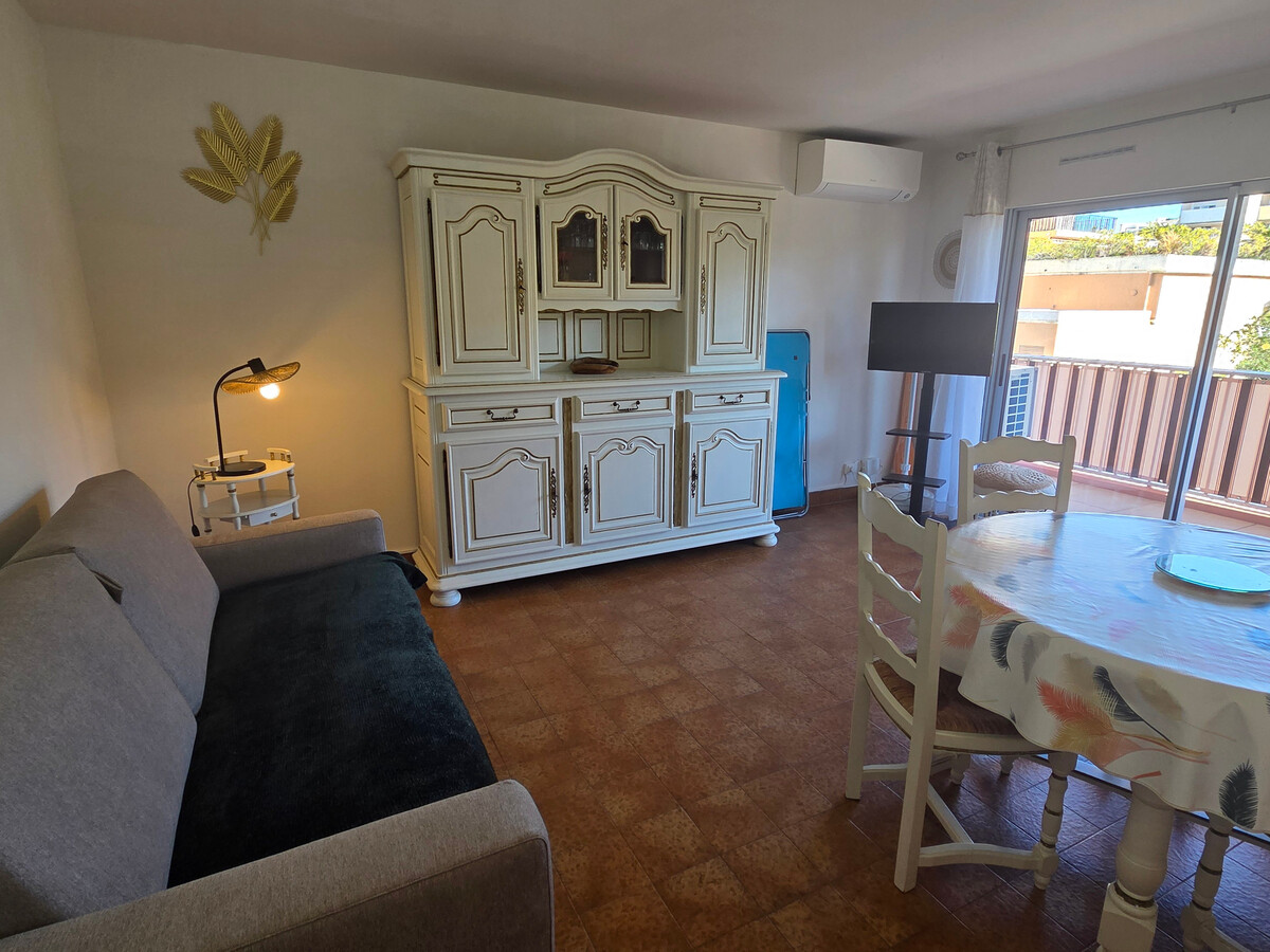 Appartement 2 pièces climatisé, terrasse et piscine à Sainte-Maxime - Photo 6