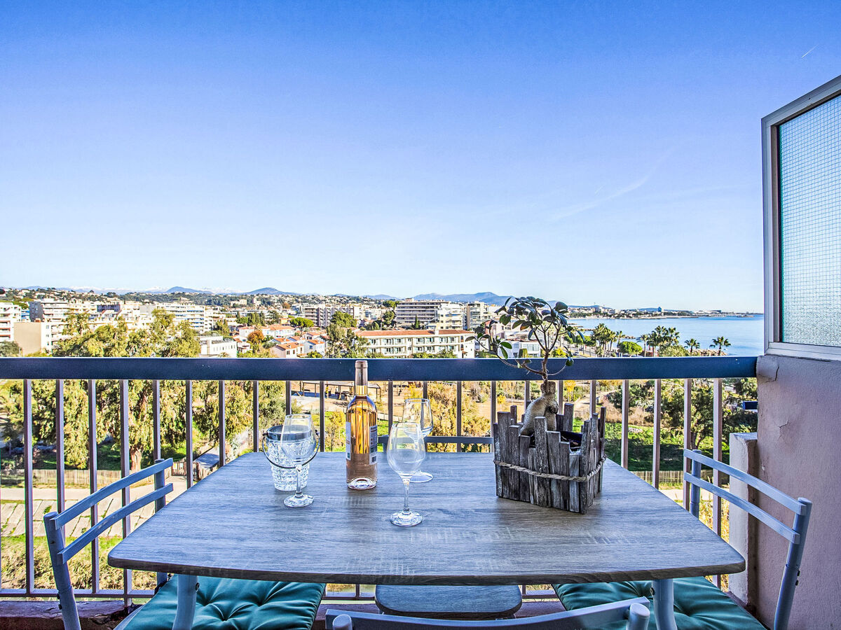 Appartement vue mer à 50 m de la plage, Cagnes-sur-Mer - Photo 2