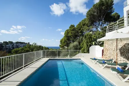 Location appartement à Ferreries, Miramar K