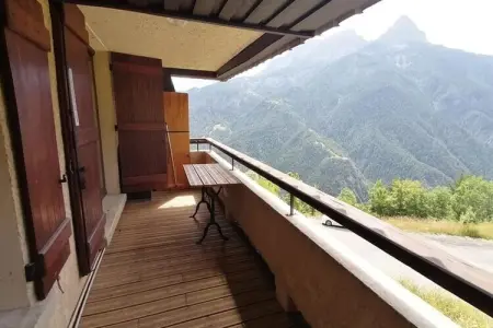 Location appartement à UVERNET FOURS