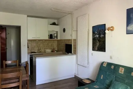 Location appartement à UVERNET FOURS