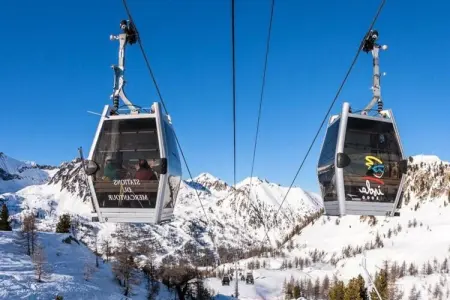 Location appartement à ISOLA