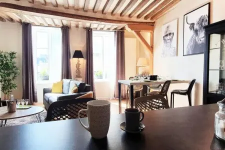 Location appartement à Caen, Place St Sauveur Standing et Confort