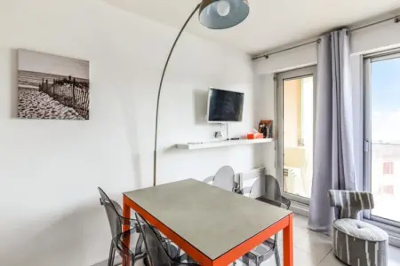Location appartement à PORNICHET, Studio trois par quatre personnes vue mer
