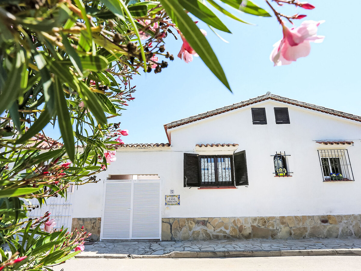 Sagenta, maison 2 chambres à 500 m de la plage - Photo 1
