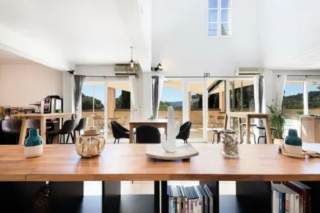 Location appartement à Grimaud, Rיsidence Jardin et Ville Les Bastides