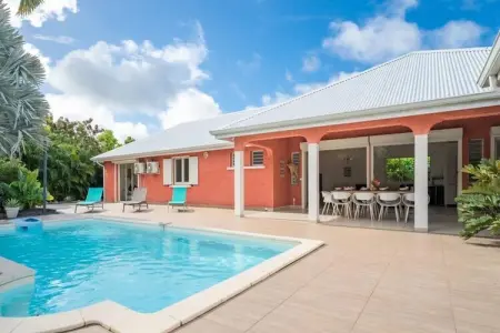 Location appartement à Saint Francois, Maisons & Villas pour 15 Personnes