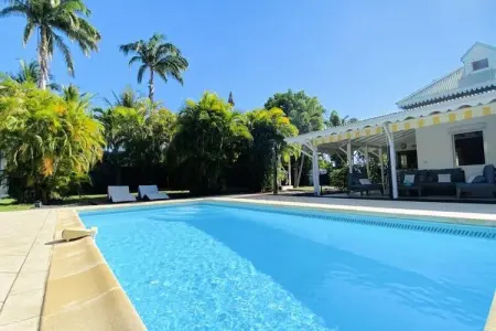 Location appartement à Saint Francois, Villa à Saint-François près de Raisins Clairs