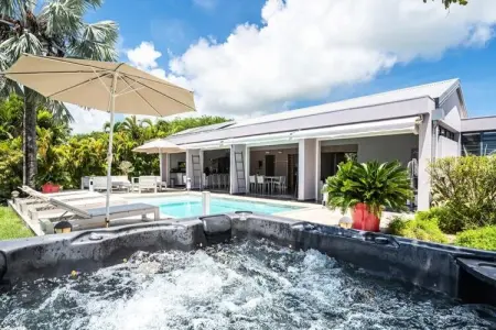 Location appartement à Saint François, Villa à Saint-François proche plages