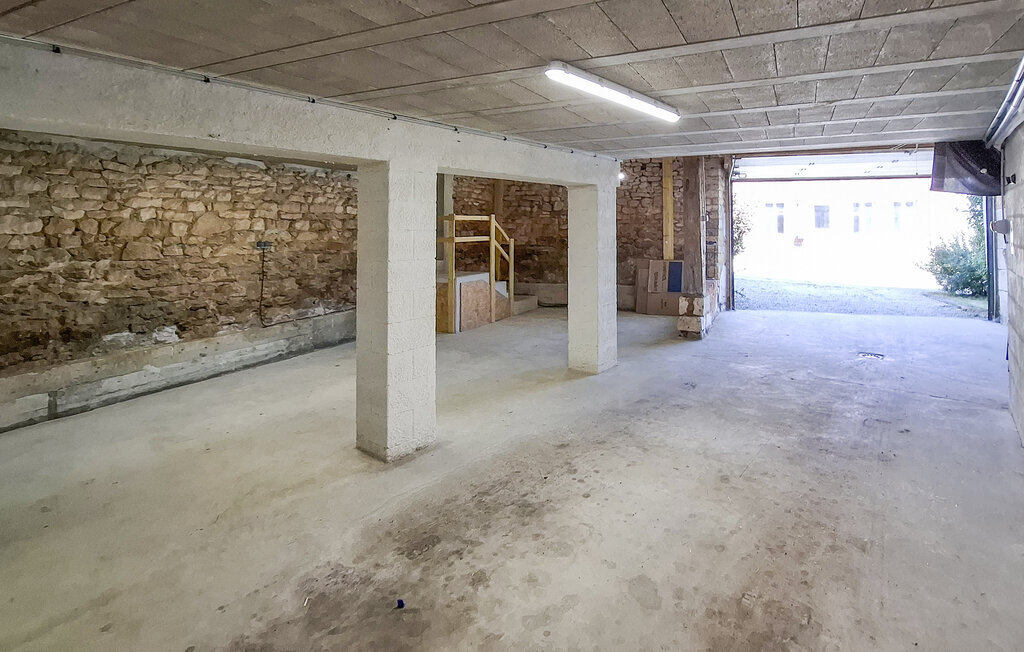 Maison 7 chambres avec salle de cinéma à Flaignes-Havys - Photo 29