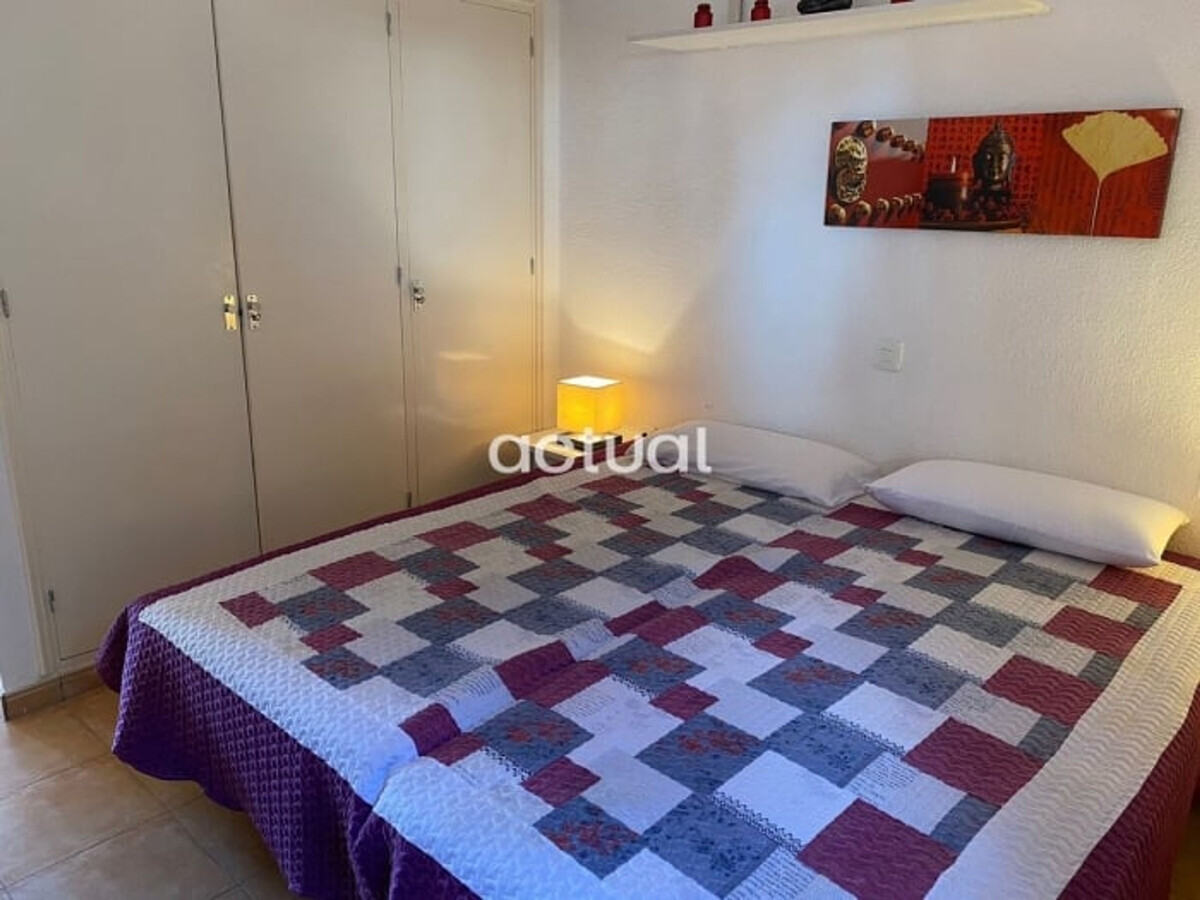 Appartement 2 chambres à 600 m de la plage, piscine - Photo 12