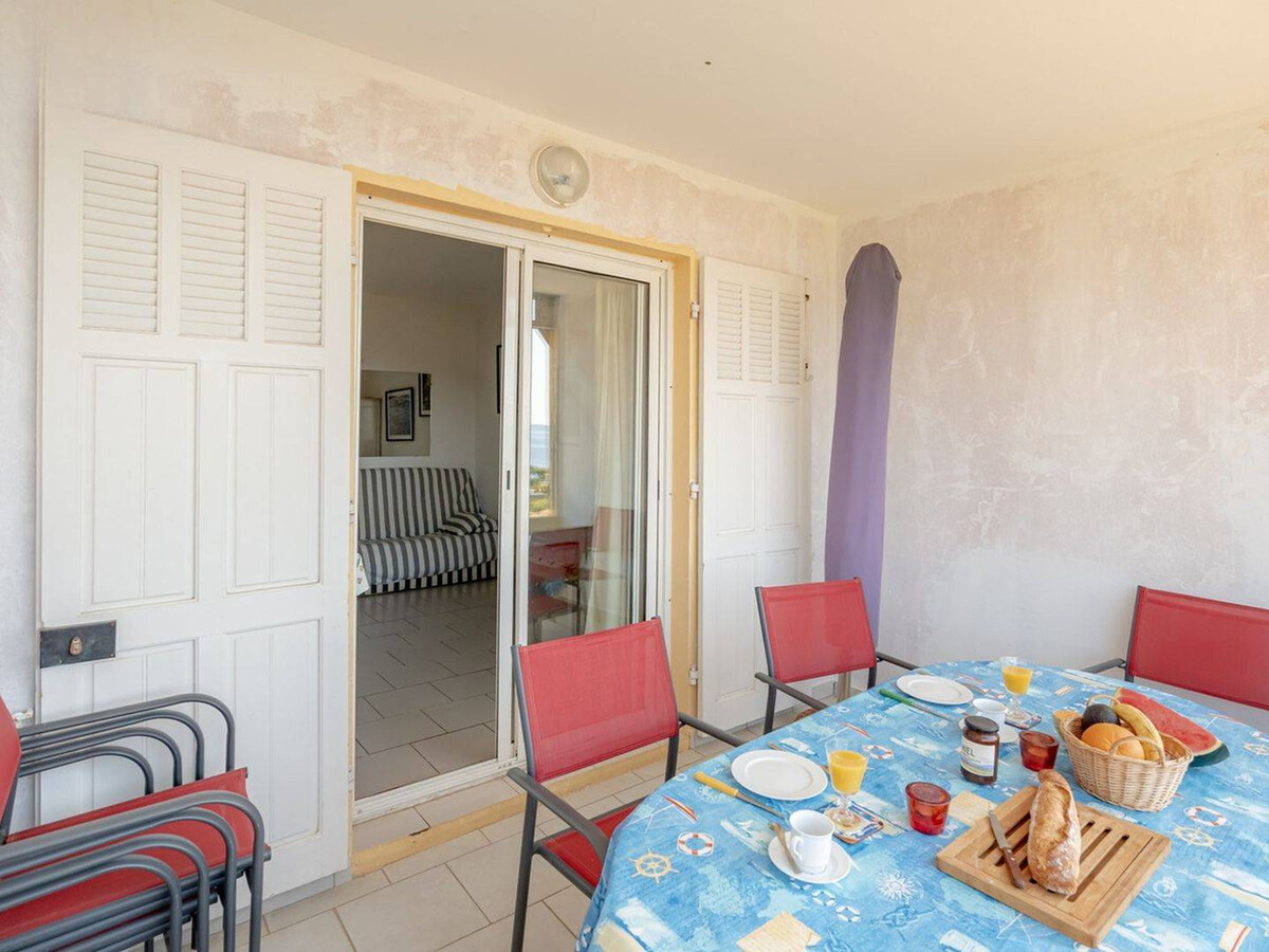 Appartement 4 pers. terrasse Sud-Ouest et parking au Lavandou - Photo 6