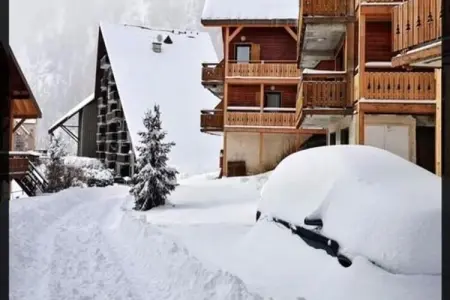 Location appartement à REALLON