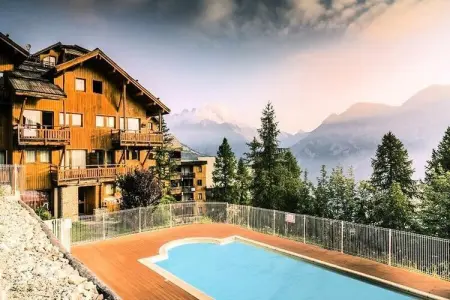 Location appartement à PUY SAINT VINCENT, Appartement à Puy Saint-Vincent avec Piscine