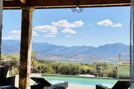 Location appartement à OLMETO