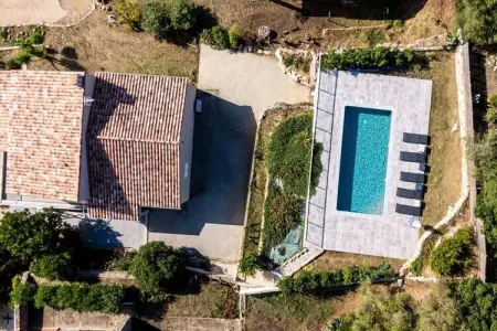 Location appartement à OLMETO