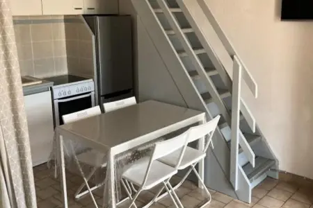 Location appartement à FRONTIGNAN, Maison Climatisée Pour 6 Personnes