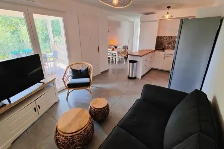 Location appartement à VIAS, Appartements pour 6 Personnes