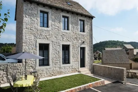 Location appartement à CHANAC, Gîte de France 6 personnes