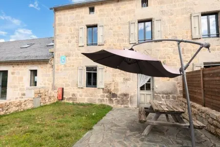Location appartement à ALBARET LE COMTAL, Gîte de France 6 personnes