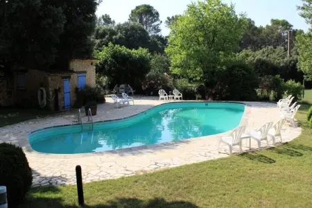 Location appartement à Flayosc, Maisons & Villas pour 6 Personnes