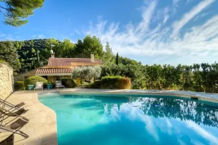 Location appartement à Mérindol, Le Ventoux Expérience Unique En Provence