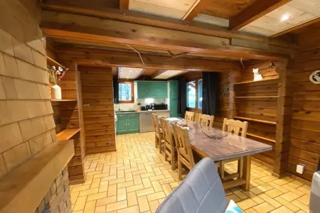 Le Renard, chalet en bois en bord de rivière à La Bresse : photo 9