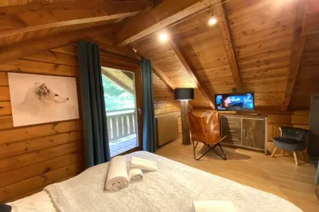 Le Renard, chalet en bois en bord de rivière à La Bresse : photo 22