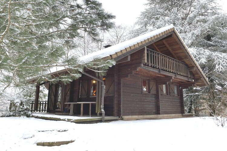 Le Montagnard – Chalet en bois en bord de rivière - Photo 1
