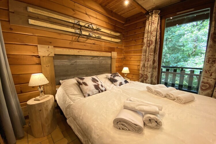 Le Montagnard – Chalet en bois en bord de rivière - Photo 11