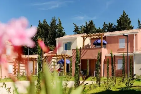 Location appartement à PARADOU, Résidence Odalys Le Mas Des Alpilles