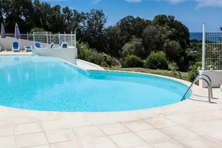 Location appartement à Belgodère