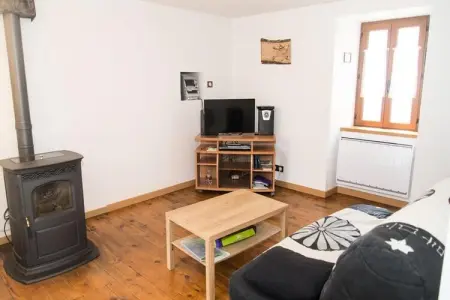 Location appartement à CUBIERES, Gîte de France à Cubières