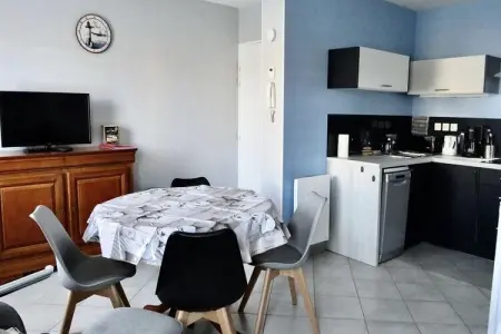 Location appartement à PLOUHINEC, Studio à Plouhinec près de la plage Magouero