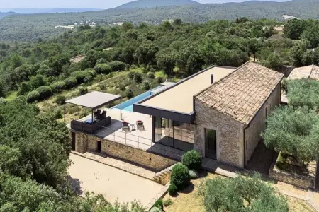 Location appartement à BONNIEUX